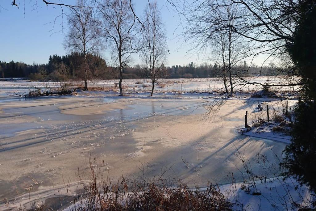 Stuga Vad Vatten Åsarp Exterior foto