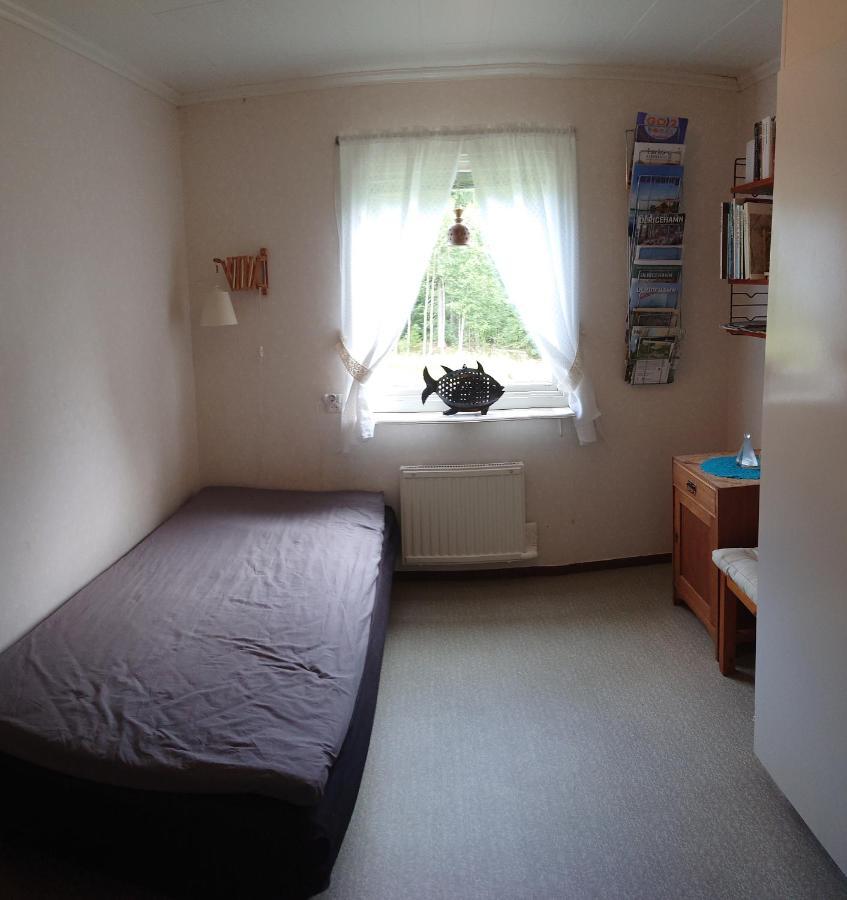 Stuga Vad Vatten Åsarp Exterior foto